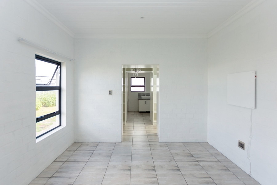 3 Bedroom Property for Sale in Atlantic Shores Beachfront Estate Western Cape